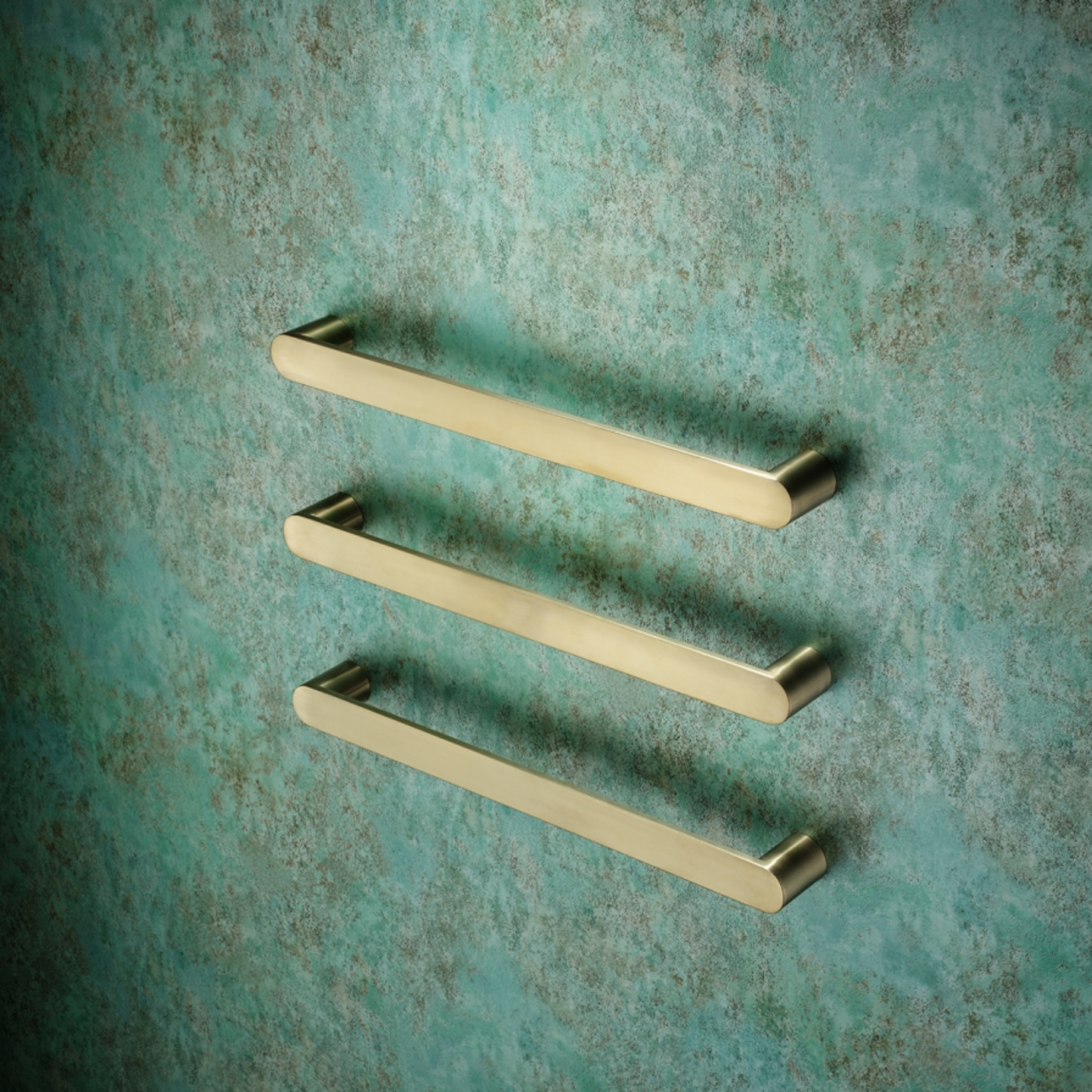 Strata Annex Single Bar Towel Warmer 632mm - 8 Colour Options