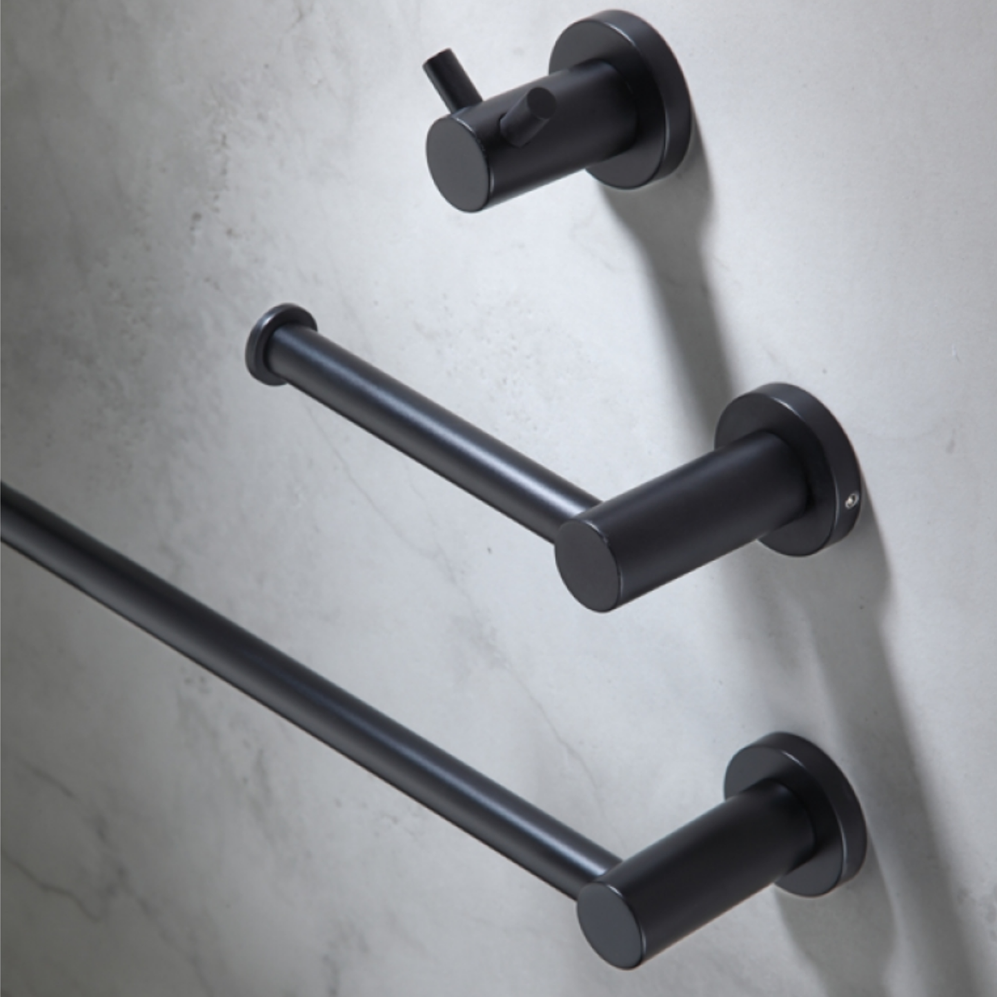 Centro Single Towel Rail 600mm - 2 Colour Options